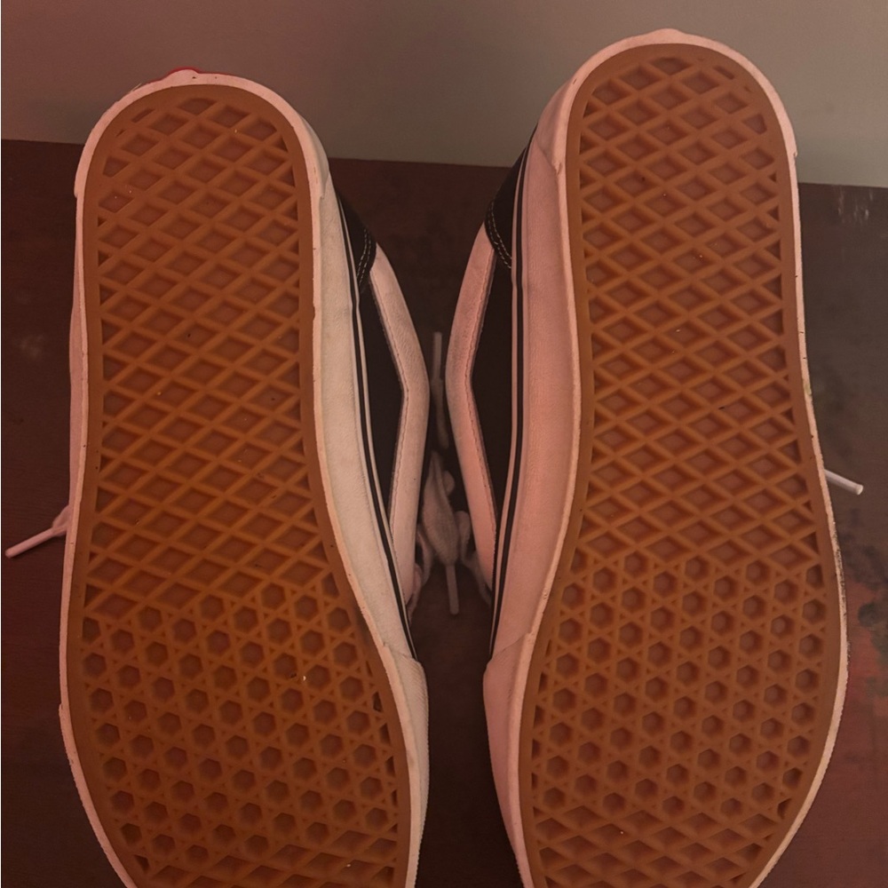 vans - Picture 5 of 5